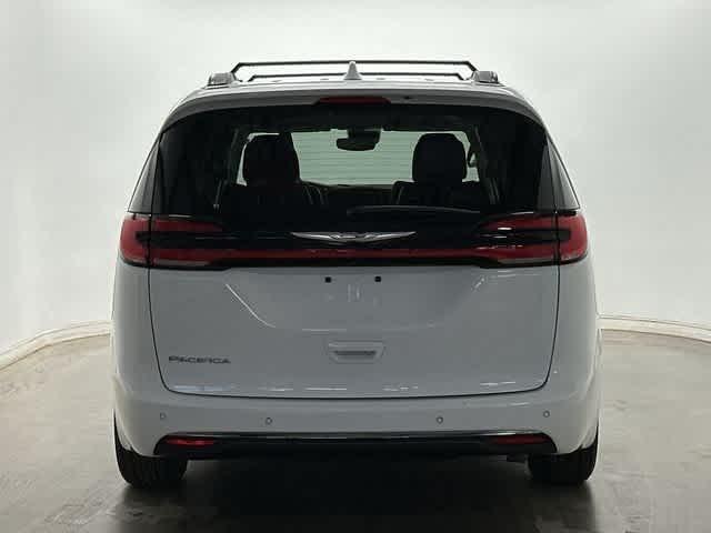 used 2022 Chrysler Pacifica car, priced at $23,698