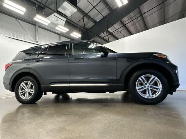 used 2022 Ford Explorer car, priced at $27,900