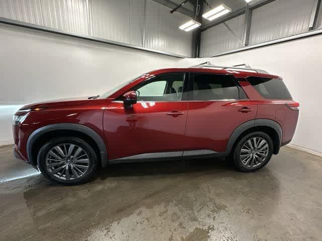 used 2022 Nissan Pathfinder car, priced at $32,753