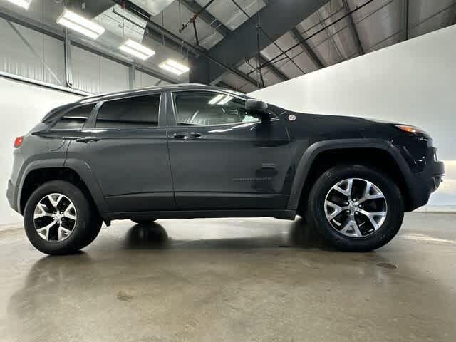 used 2016 Jeep Cherokee car, priced at $13,630