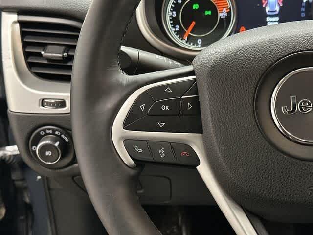 used 2016 Jeep Cherokee car, priced at $13,630