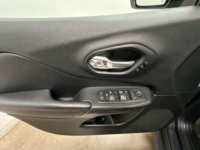 used 2016 Jeep Cherokee car, priced at $13,630