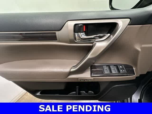 used 2020 Lexus GX 460 car, priced at $29,999