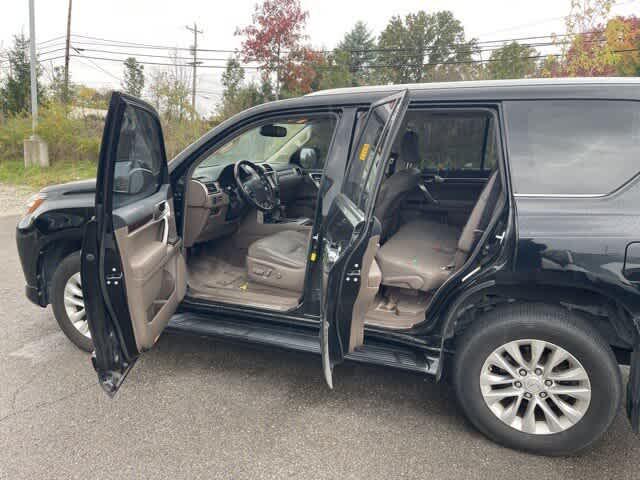 used 2019 Lexus GX 460 car, priced at $34,700