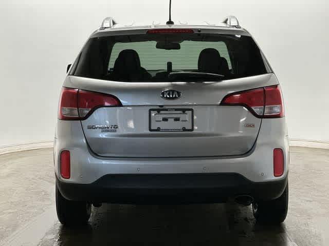 used 2015 Kia Sorento car, priced at $9,744