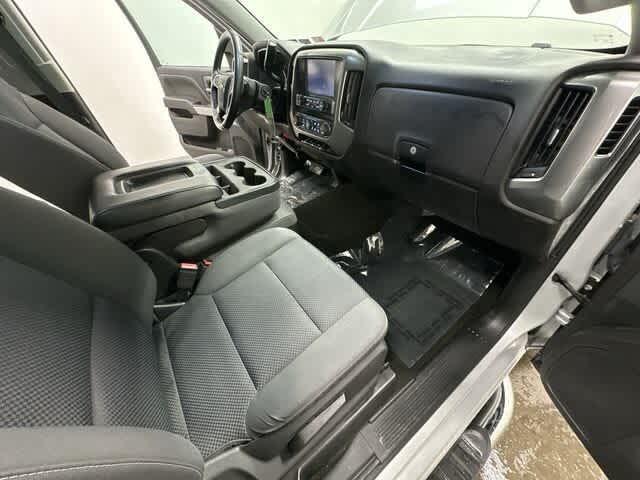 used 2018 Chevrolet Silverado 1500 car, priced at $26,379