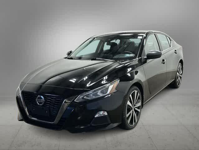 used 2022 Nissan Altima car, priced at $19,999