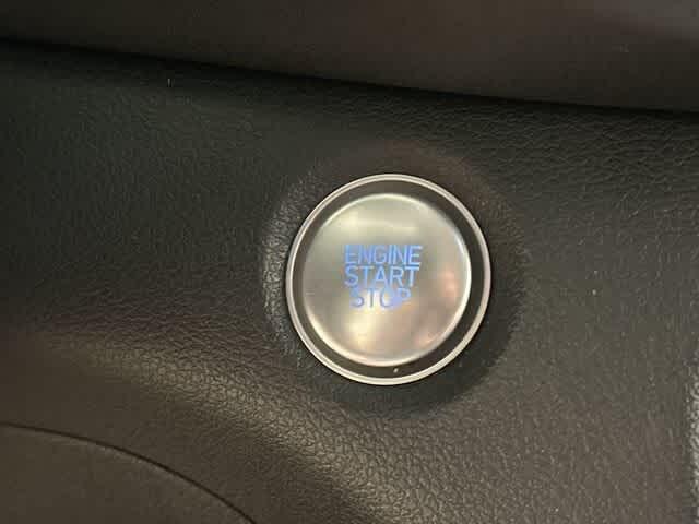 used 2020 Hyundai Santa Fe car, priced at $15,602