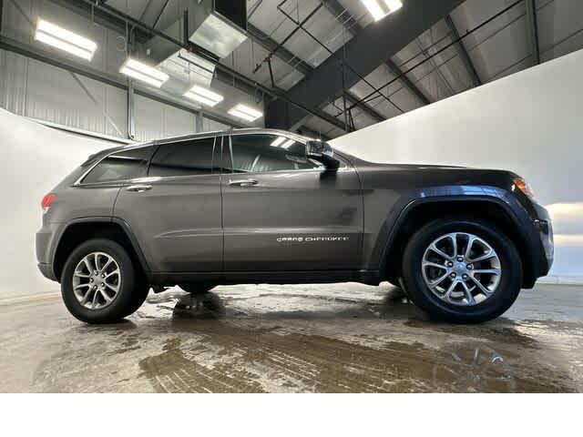 used 2015 Jeep Grand Cherokee car, priced at $13,655