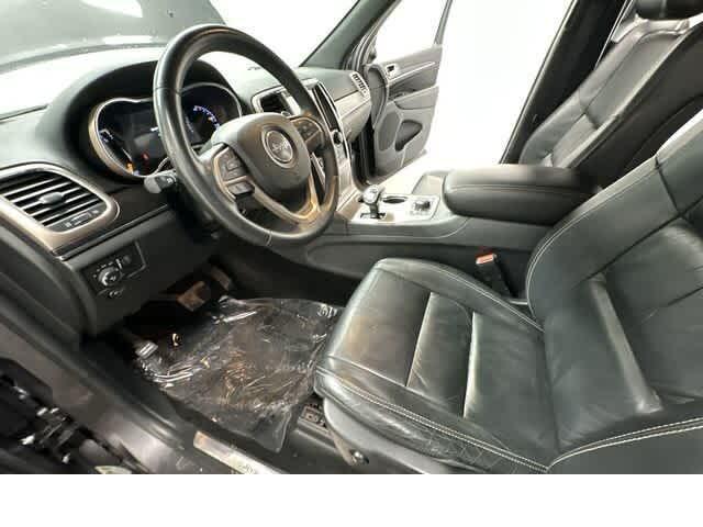 used 2015 Jeep Grand Cherokee car, priced at $13,655