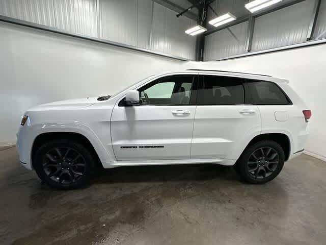 used 2021 Jeep Grand Cherokee car, priced at $24,506