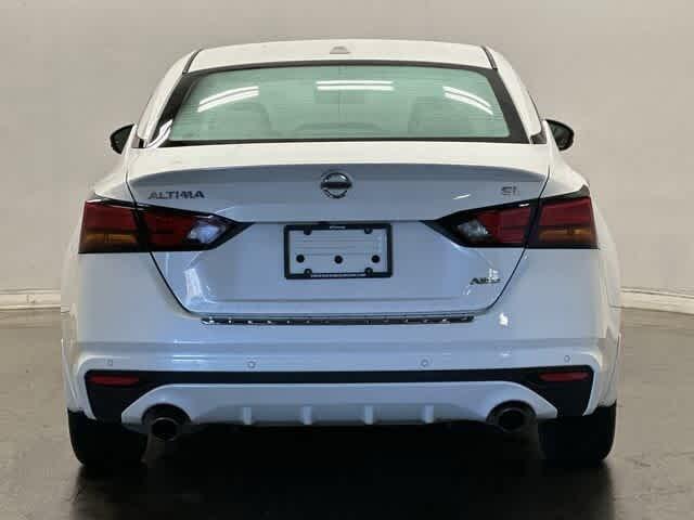 used 2021 Nissan Altima car, priced at $21,437