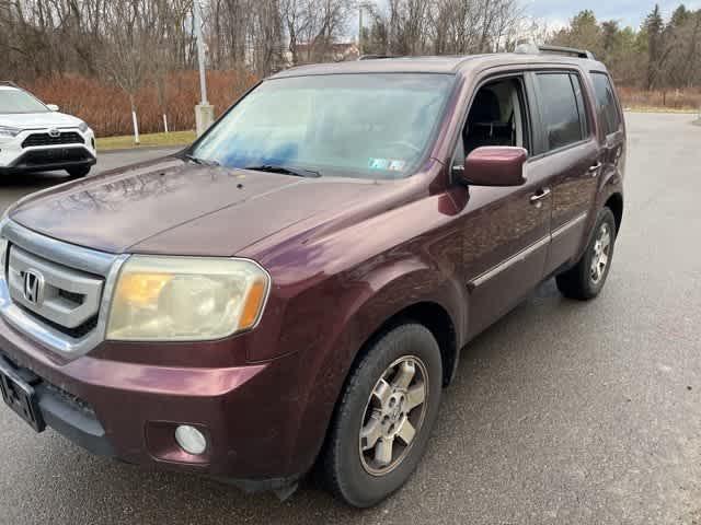 used 2011 Honda Pilot car, priced at $6,868