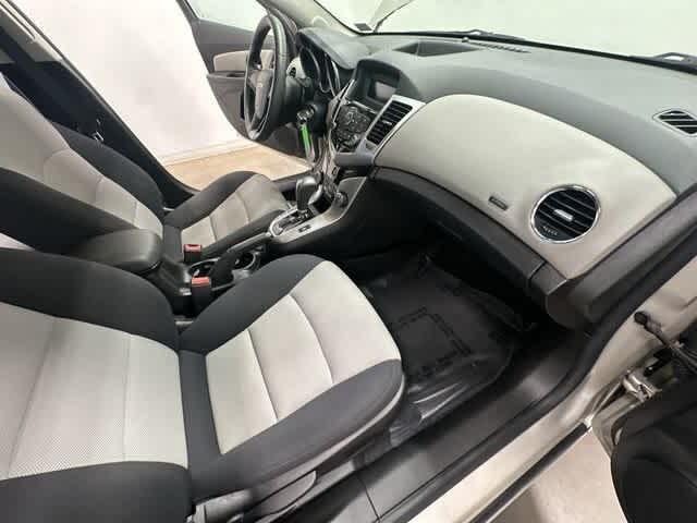 used 2013 Chevrolet Cruze car, priced at $7,999