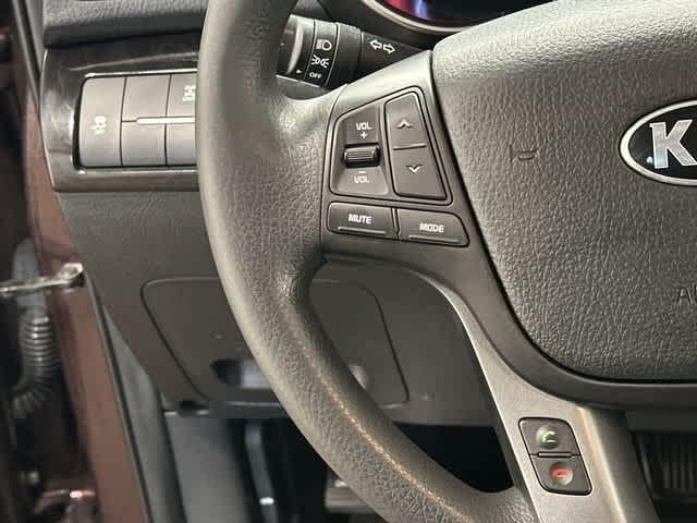 used 2014 Kia Sorento car, priced at $5,679