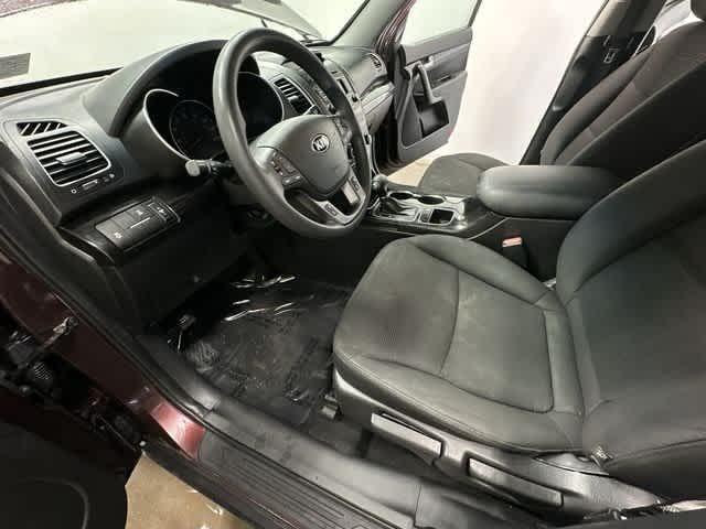 used 2014 Kia Sorento car, priced at $5,679