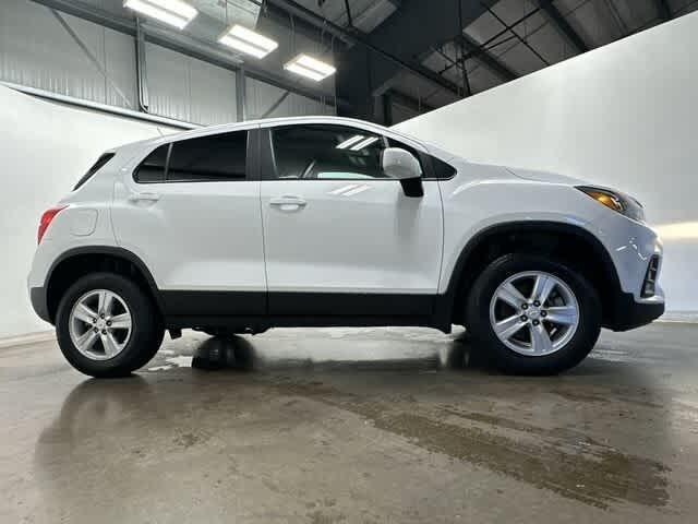 used 2022 Chevrolet Trax car, priced at $17,900