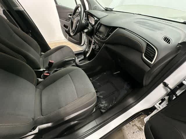 used 2022 Chevrolet Trax car, priced at $17,900