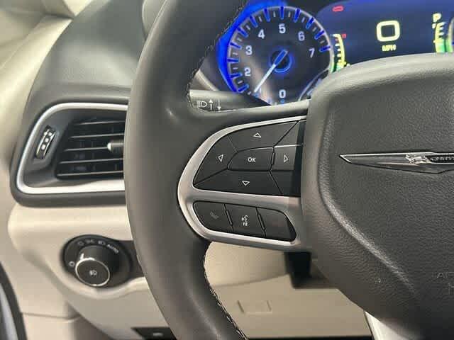 used 2023 Chrysler Pacifica car, priced at $24,484