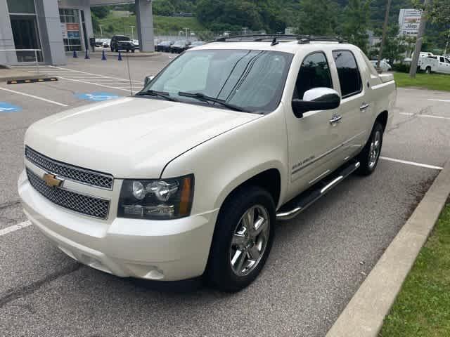 used 2013 Chevrolet Avalanche car, priced at $15,328