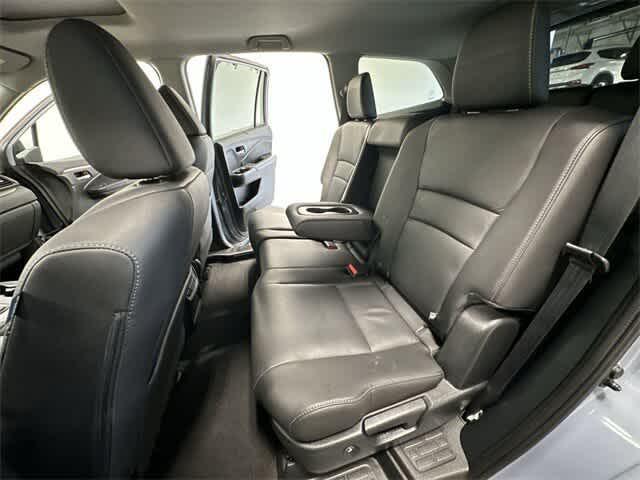 used 2022 Honda Pilot car, priced at $31,888