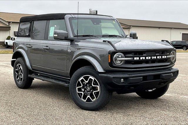 new 2024 Ford Bronco car, priced at $51,335