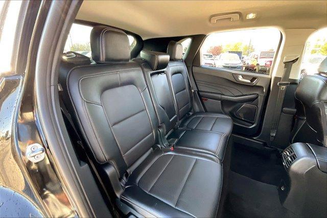 used 2022 Ford Escape car, priced at $25,392