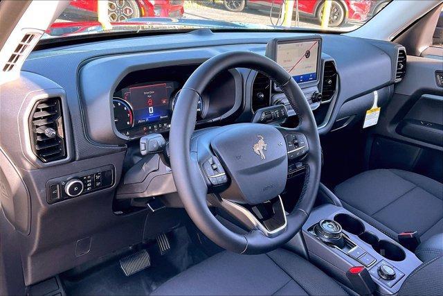 new 2024 Ford Bronco Sport car, priced at $36,985