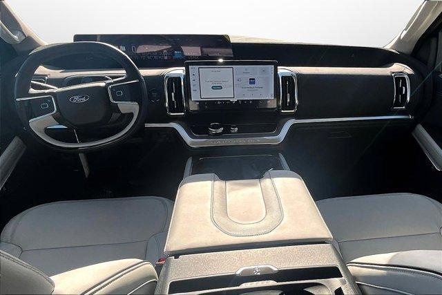new 2025 Ford Expedition car, priced at $89,700