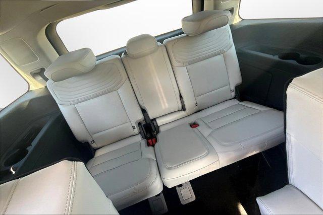 new 2025 Ford Expedition car, priced at $89,700