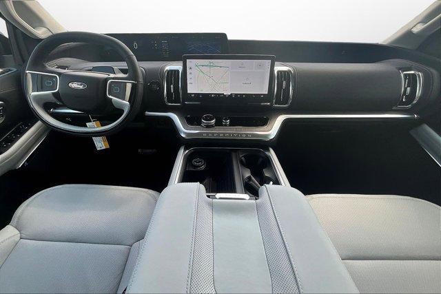 new 2025 Ford Expedition car, priced at $91,690