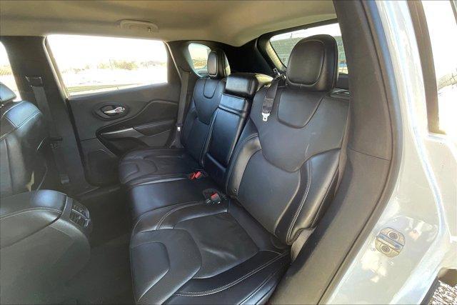 used 2019 Jeep Cherokee car, priced at $17,011