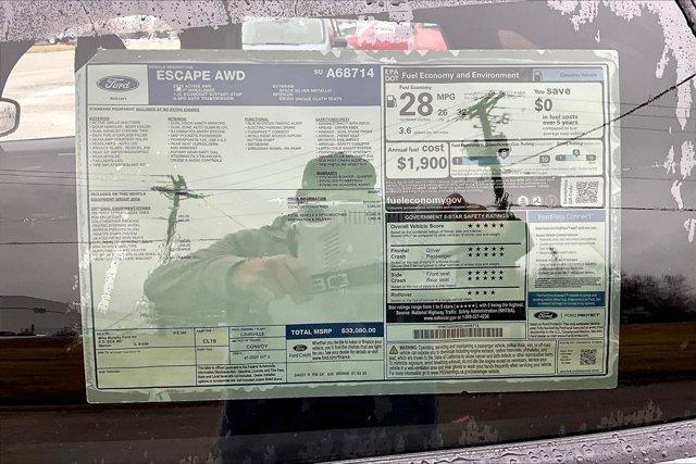 new 2025 Ford Escape car, priced at $30,368