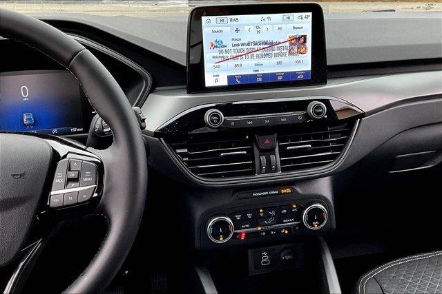 new 2025 Ford Escape car, priced at $30,368