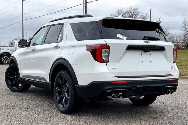 new 2024 Ford Explorer car, priced at $61,355