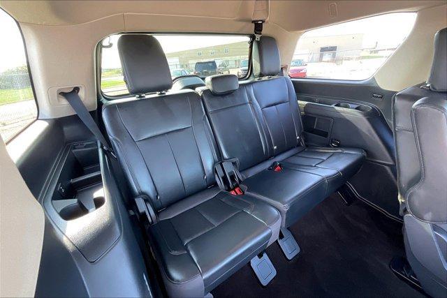 used 2023 Ford Expedition car, priced at $47,813