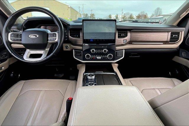 used 2022 Ford Expedition car, priced at $41,995