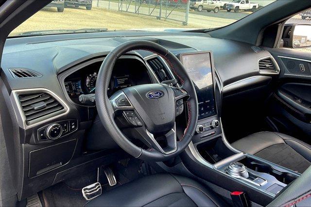 used 2024 Ford Edge car, priced at $38,993