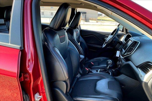 used 2016 Jeep Cherokee car, priced at $15,995