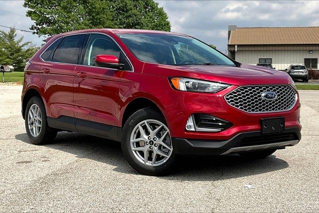 new 2024 Ford Edge car, priced at $37,805