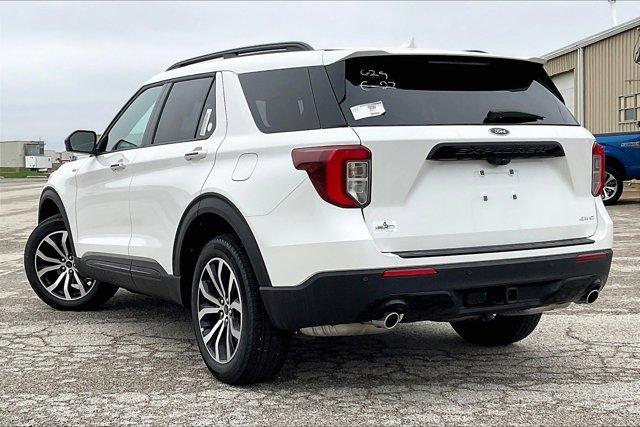 new 2024 Ford Explorer car, priced at $51,215