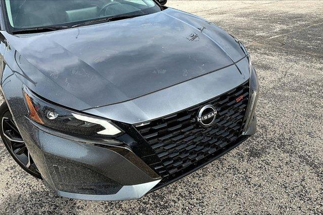 used 2023 Nissan Altima car