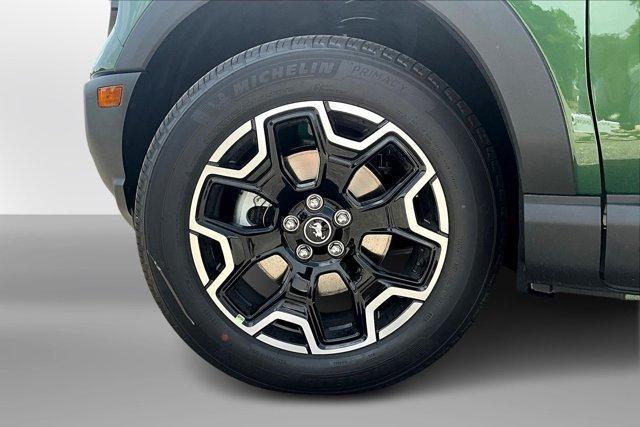 new 2025 Ford Bronco Sport car, priced at $36,075
