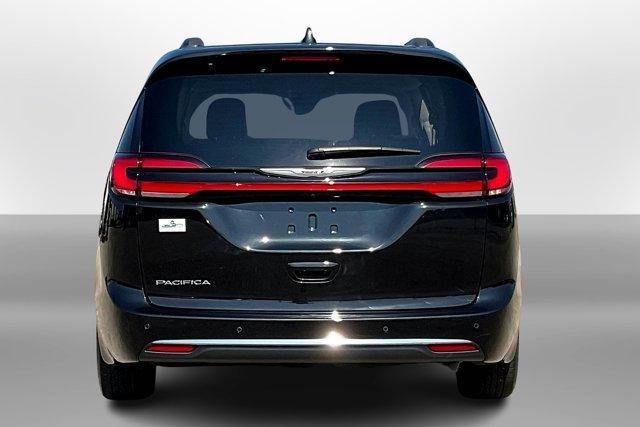 used 2022 Chrysler Pacifica car, priced at $30,491