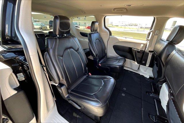 used 2022 Chrysler Pacifica car, priced at $30,491