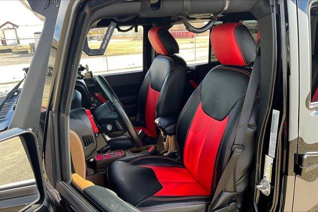 used 2016 Jeep Wrangler Unlimited car, priced at $26,995