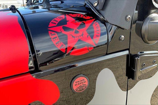 used 2016 Jeep Wrangler Unlimited car, priced at $26,995