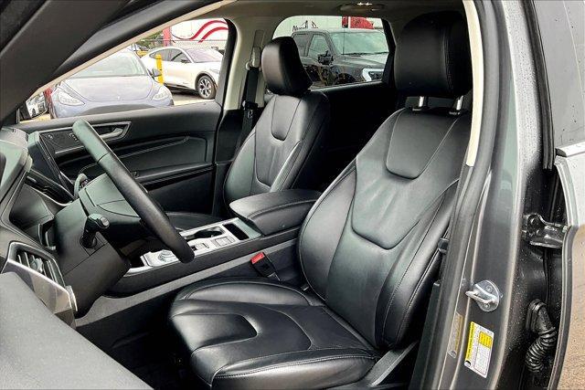 used 2022 Ford Edge car, priced at $24,995