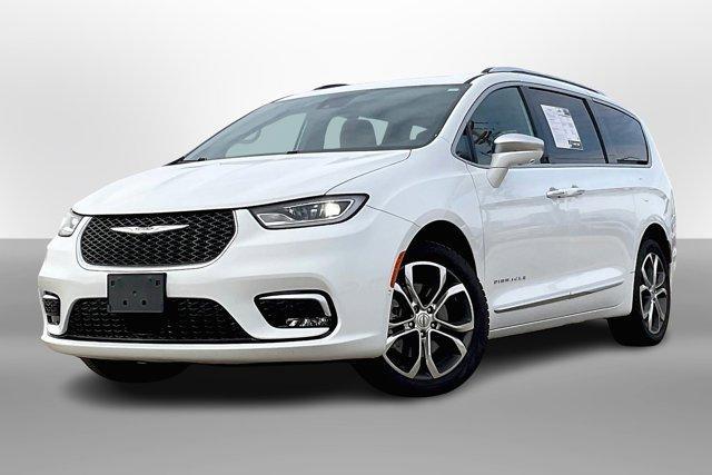 used 2022 Chrysler Pacifica car, priced at $40,495