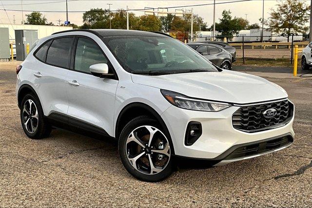 new 2025 Ford Explorer car, priced at $62,555